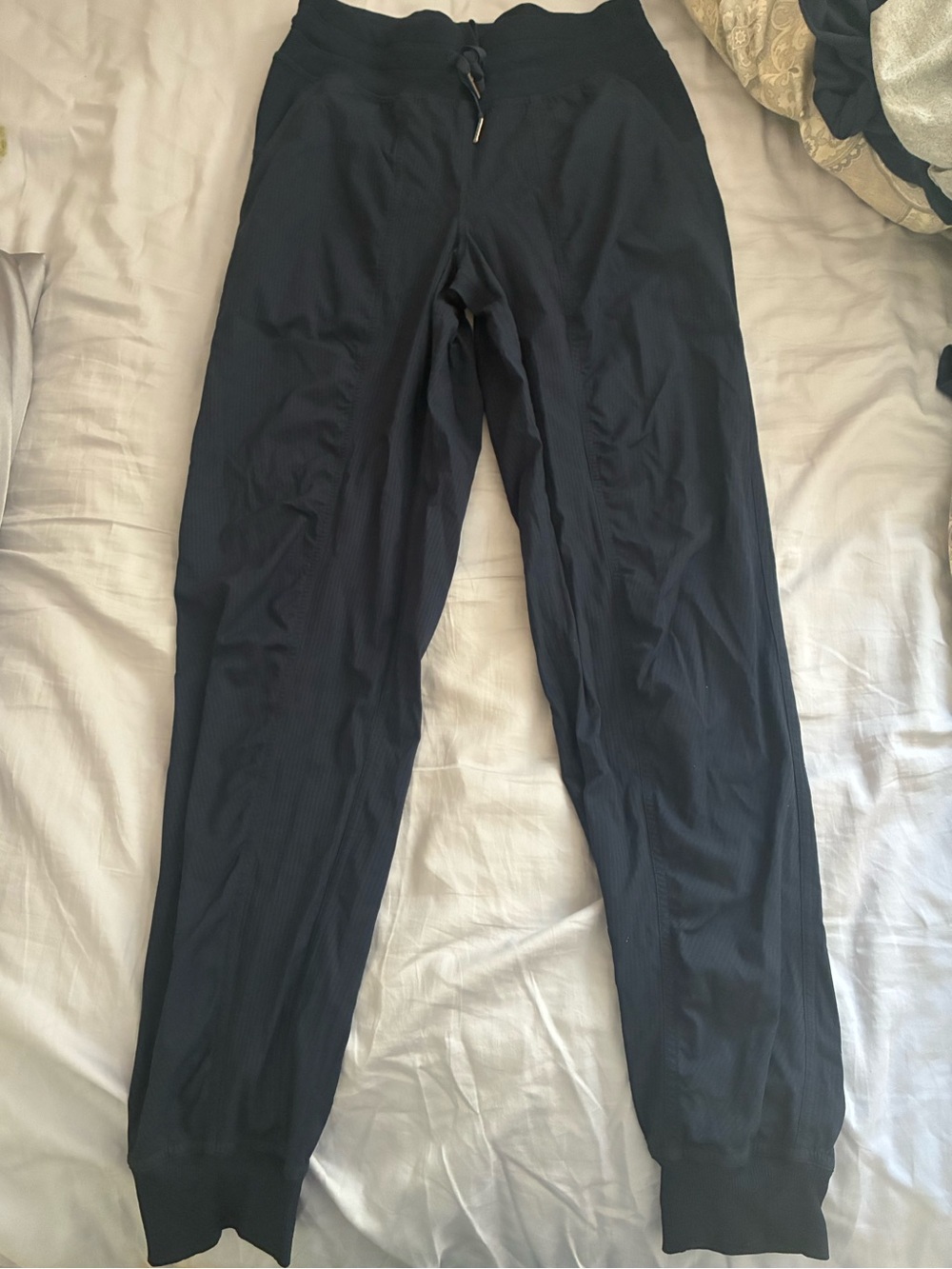Lululemon Women’s Navy Jogger Pants